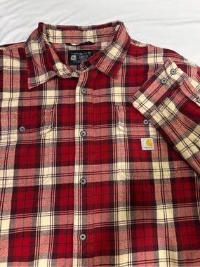 Carhartt Men’s Red Plaid Loose Fit Heavyweight Flannel Shirt